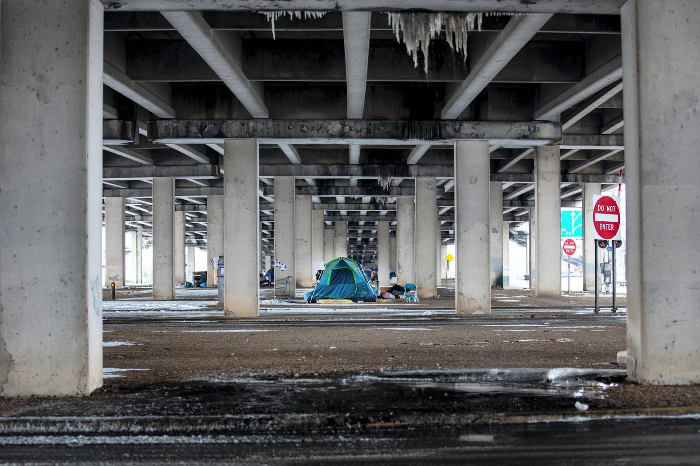 AUSTIN, TX - FEBRUARY 17, 2021: A homeless camp under a bridge on I-35 in Austin, Texas on February 17, 2021. Millions of Texans are still without water and electric as winter storms continue. (Photo by Montinique Monroe/Getty Images)