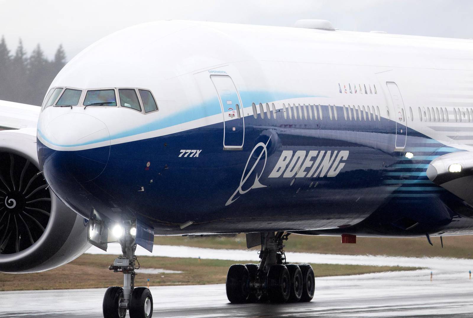 Boeing confirms 777X delayed until 2025, with production paused through to 2023