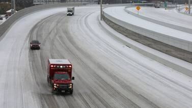 An image that illustrates this article US winter weather cancels 1,700 flights and causes motorway crashes