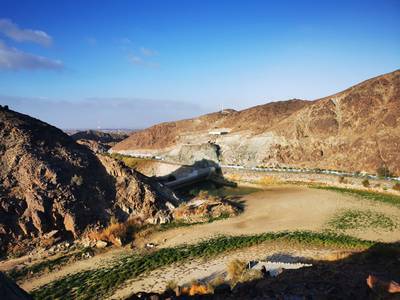 Oliver has discovered an alternative route around Wadi Showka that not many people are aware of. Photo: Absolute Adventure