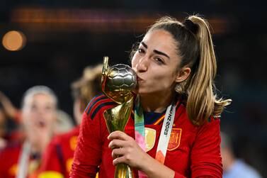 Olga Carmona of Spain kisses the winnerâ€™s trophy after winning the FIFA Women's World Cup 2023 Final soccer match between Spain and England at Stadium Australia in Sydney, Australia, 20 August 2023.   EPA / DEAN LEWINS  AUSTRALIA AND NEW ZEALAND OUT