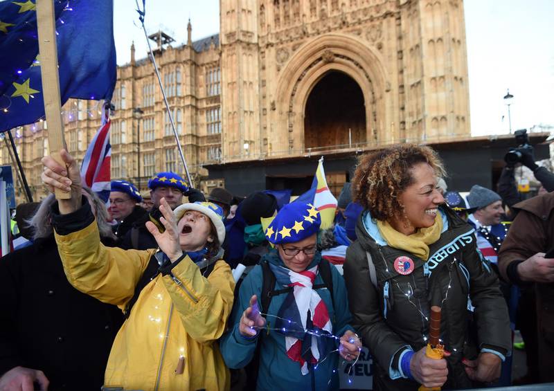 epa07431912 Pro-remain protesters rally outside parliament in London, Britain, 12 March 2019. British parliament will vote on British Prime Minister May's amended Brexit deal later in the day. Theresa May wants parliament to back her 'improved' withdrawal agreement she has negotiated with the EU over the so-called 'backstop'. The United Kingdom is officially due to leave the European Union on 29 March 2019, two years after triggering Article 50 in consequence to a referendum.  EPA/FACUNDO ARRIZABALAGA