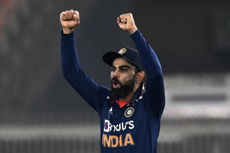 India's captain Virat Kohli celebrates after win at the end of the fifth and final Twenty20 international cricket match against England at the Narendra Modi Stadium in Motera on March 20, 2021. IMAGE RESTRICTED TO EDITORIAL USE - STRICTLY NO COMMERCIAL USE
 / AFP / Jewel SAMAD / IMAGE RESTRICTED TO EDITORIAL USE - STRICTLY NO COMMERCIAL USE
