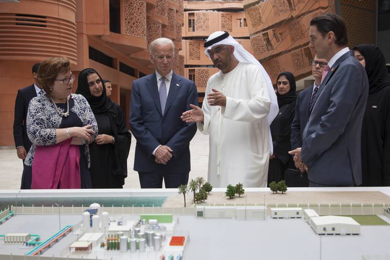 ABU DHABI, UNITED ARAB EMIRATES - March 07, 2016: Joe Biden, Vice President of the United States of America (3rd R), speaks with HE Dr Sultan Ahmed Al Jaber UAE Minister of State and Chairman of Masdar (2nd R) during a tour of Masdar City. Seen with Dr Nawal Al Hosany (2nd L) and HE Barbara Leaf Ambassador of the United States of America to the UAE (L). 

( Razan Al Zayani for Crown Prince Court - Abu Dhabi )
--- *** Local Caption ***  20160307RA_MG_9496.JPG