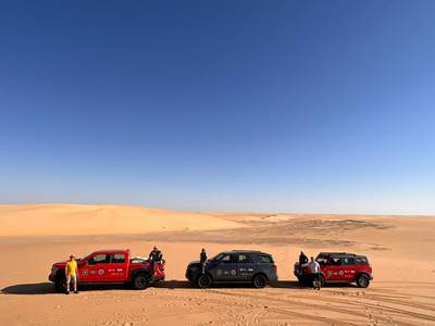 The team with the three support vehicles that took them south into the Empty Quarter