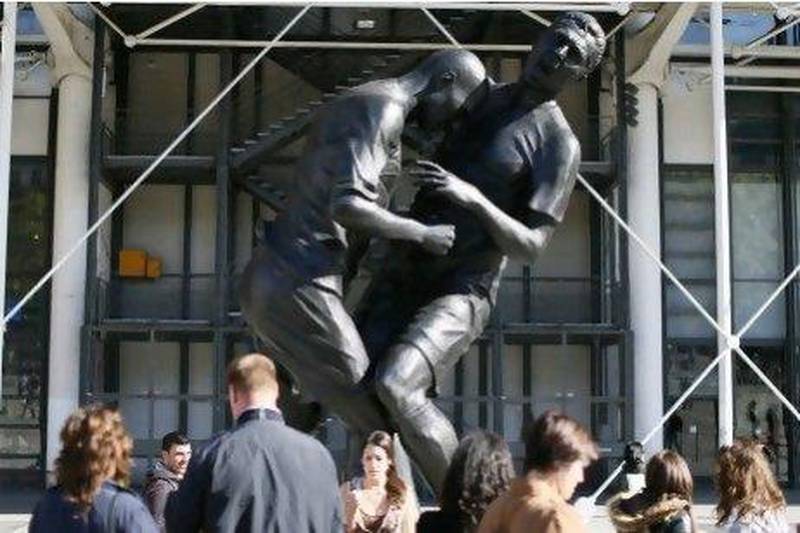 French-Algerian born artist Adel Abdessemed's sculpture immortalises the "head butt" given by French national star Zinedine Zidane to Italian player Marco Materazzi during the 2006 World Cup final in 2006. Critics say that is not the image that people should remember Zidane by.