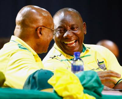 epa06521174 (FILE) - African National Congress (ANC) President Cyril Ramaphosa (R) celebrating with outgoing ANC president, Jacob Zuma (L) during the 54th ANC National Conference held at the NASREC Convention Centre, Johannesburg, South Africa, 18 December 2017 (reissued 13 February 2018). ANC secretary general Magashule on 13 February 2018 said that Ramaphosa should become president to succeed incumbent Jacob Zuma.  EPA/KIM LUDBROOK *** Local Caption *** 54092814