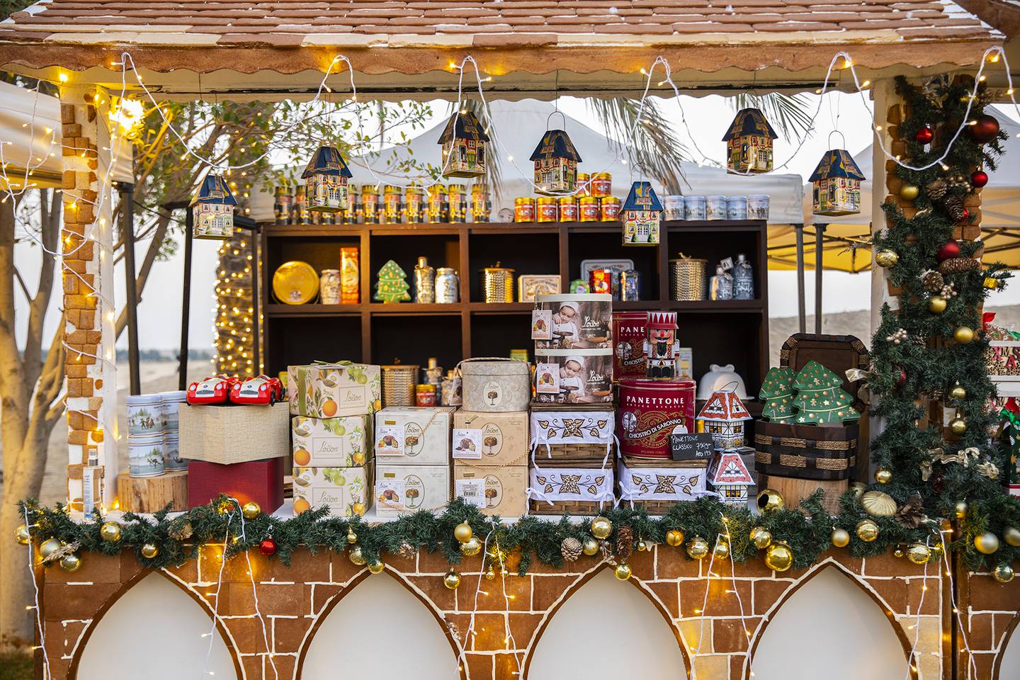 Visitors can pick up festive goodies at Bab Al Shams' desert-themed market. Photo: Bab Al Shams