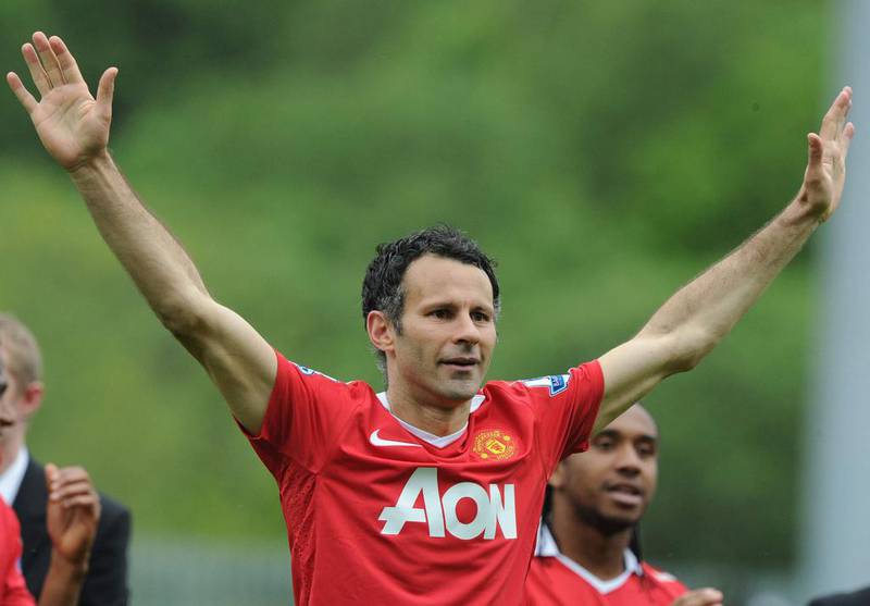 Giggs celebrates after Manchester United beat Blackburn in 2011. Reuters