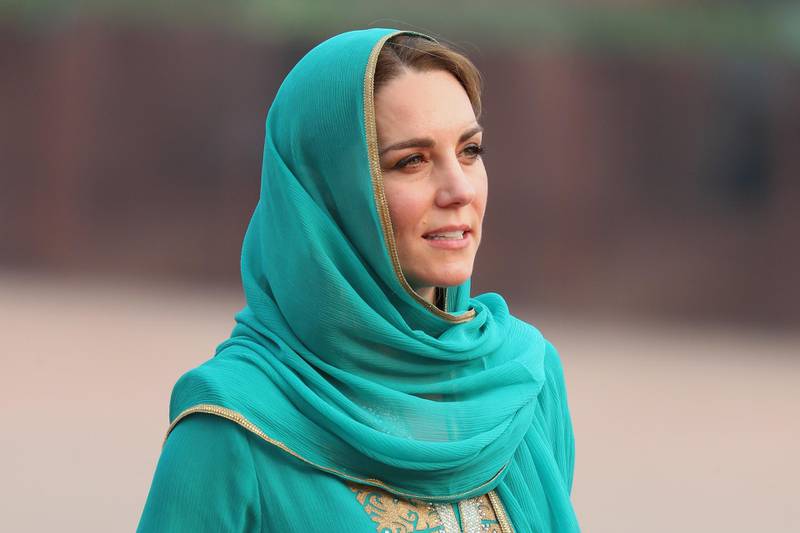 Catherine, Duchess of Cambridge arrives at the Badshahi Mosque within the Walled City during day four of their royal tour of Pakistan on October 17, 2019 in Lahore, Pakistan. Her traditional Pakistani attire is by designer Maheen Khan. All photos: Chris Jackson / Getty Images
