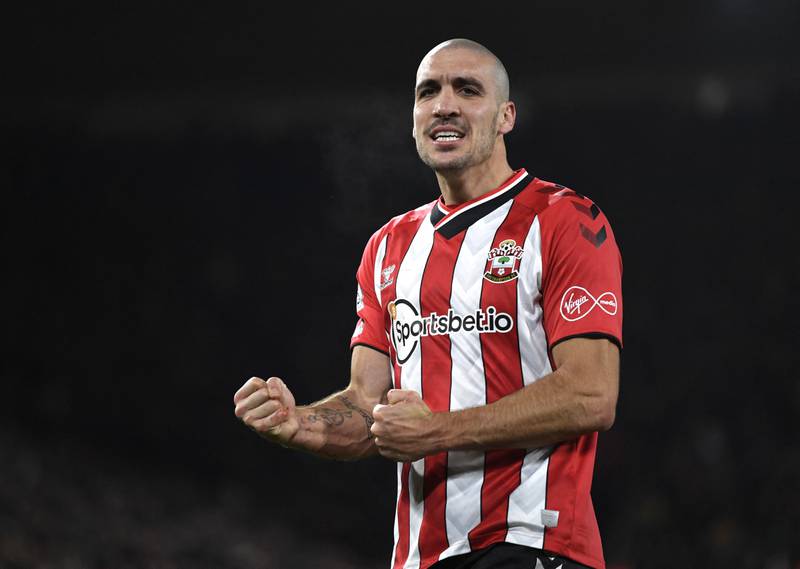 Soccer Football - Premier League - Southampton v Norwich City - St Mary's Stadium, Southampton, Britain - February 25, 2022 Southampton's Oriol Romeu celebrates scoring their second goal REUTERS/Tony Obrien EDITORIAL USE ONLY.  No use with unauthorized audio, video, data, fixture lists, club/league logos or 'live' services.  Online in-match use limited to 75 images, no video emulation.  No use in betting, games or single club /league/player publications.   Please contact your account representative for further details. 