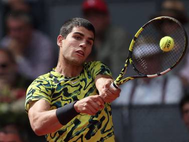 Carlos Alcaraz reaches Madrid Masters last four but made to fight by Karen Khachanov