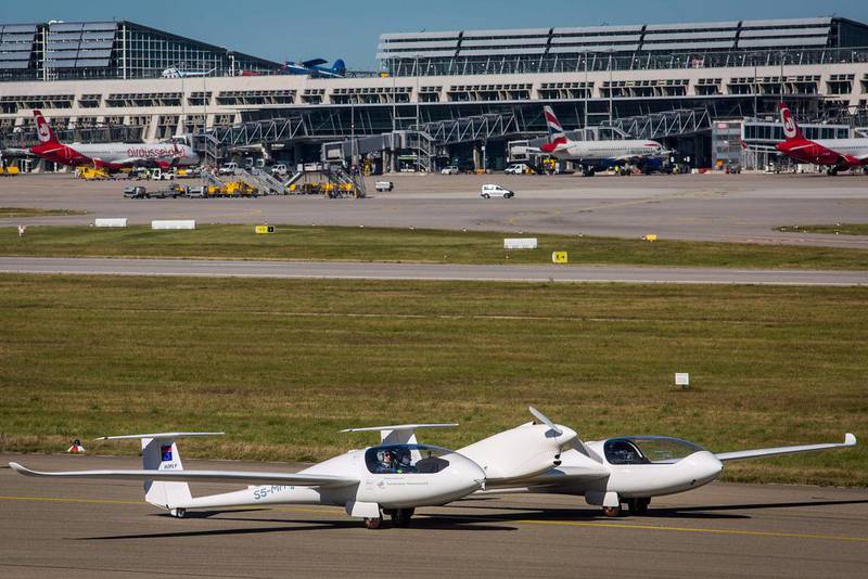 The HY4 is the world’s first aircraft powered solely by a hydrogen fuel cell system. It has the capacity to carry four passengers. Christoph Schmidt / AFP
