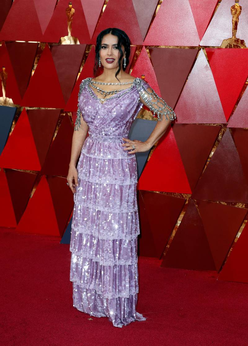 epa06580846 Salma Hayek arrives for the 90th annual Academy Awards ceremony at the Dolby Theatre in Hollywood, California, USA, 04 March 2018. The Oscars are presented for outstanding individual or collective efforts in 24 categories in filmmaking.  EPA-EFE/PAUL BUCK