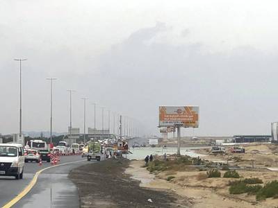 Traffic on Sheikh Zayed Road going to Abu Dhabi. Ramola Talwar / The National