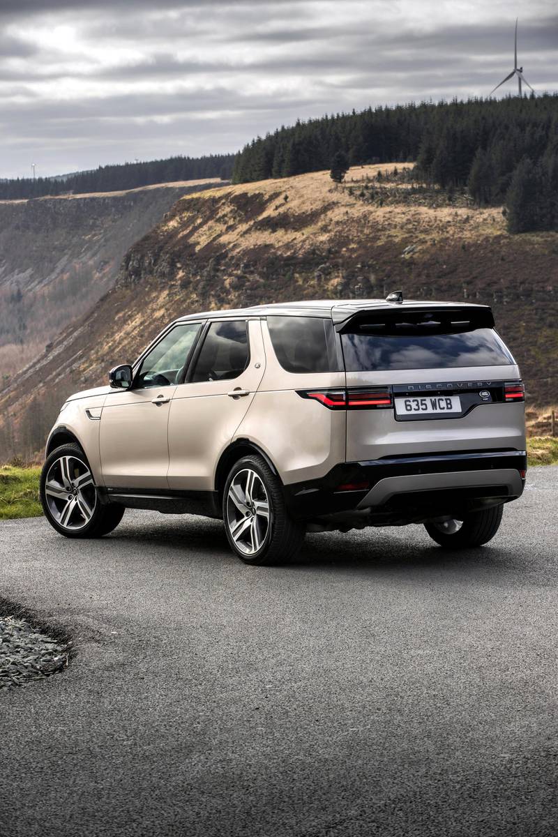 The 2021 Land Rover Discovery's off-road ability matches the Defender with a 900mm wading depth