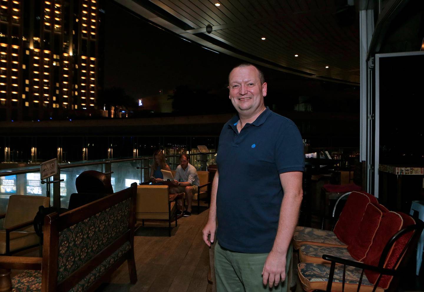 Dubai, United Arab Emirates - October 13, 2016.  Chris Battle ( 46 years old from UK and Commercial Manager ) spearhead the Property Hub Dubai meet up at The Scene.  ( Jeffrey E Biteng / The National )  Editor's Note;  ID 19421 *** Local Caption ***  JB131016-Chris01.jpg