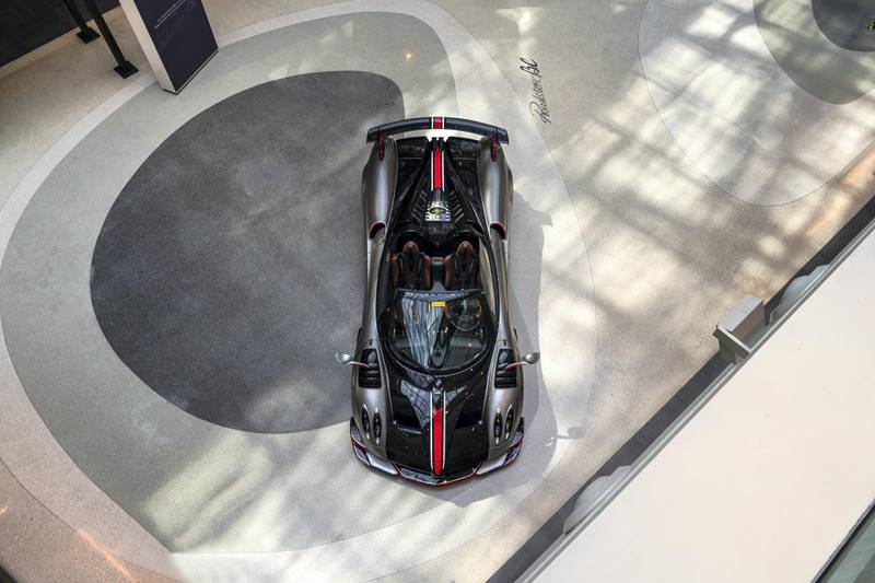 The Huayra BC Roadster's engine is tuned to churn out 800 horsepower and 1050Nm
