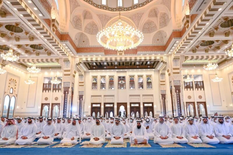 Alongside Sheikh Hamdan were Sheikh Ahmed bin Saeed, chairman and chief executive of Emirates Airline and Group, Sheikh Mansoor bin Mohammed, chairman of Dubai Sports Council, and other sheikhs, officials and worshippers. Photo: Dubai Media Office