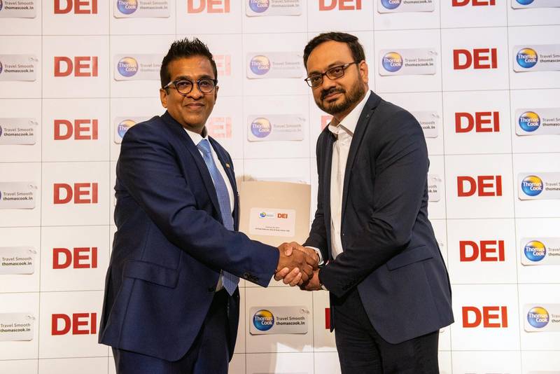 (L-R) K.S. Ramakrishnan, founder CEO and President of Digiphoto Entertainment Imaging; and Madhavan Menon, Chairman and Managing Director, Thomas Cook (India) Limited. Courtesy Thomas Cook India
