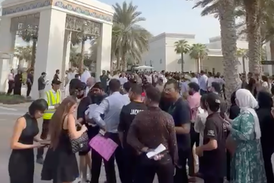 Queues form outside the Nakheel sales centre on Wednesday as people wait to buy villas on Palm Jebel Ali. Photo: Haus & Haus