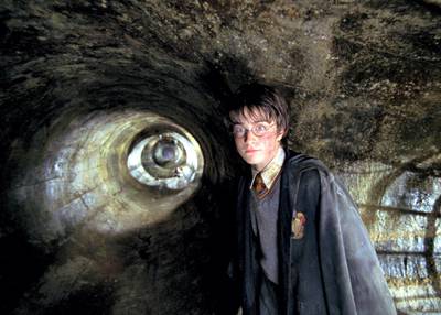 PM47YN Warner Brothers Pictures Presents "Harry Potter and the Chamber of Secrets" Daniel Radcliffe © 2002 Warner Brothers