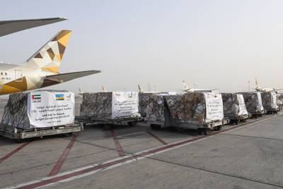 Hazza Mohammed Kharsan Al Qahtani, UAE Ambassador to Rwanda, expressed thanks to the UAE leadership for the initiatives to help countries of the world combat the Covid-19 pandemic.