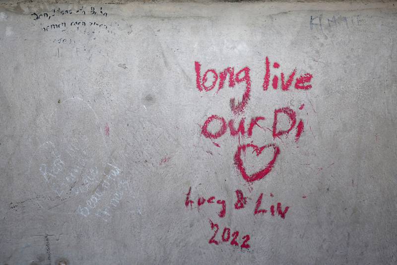 A tribute is written in memory of Princess Diana near the Liberty Flame monument above the tunnel of the Alma bridge in Paris. Reuters