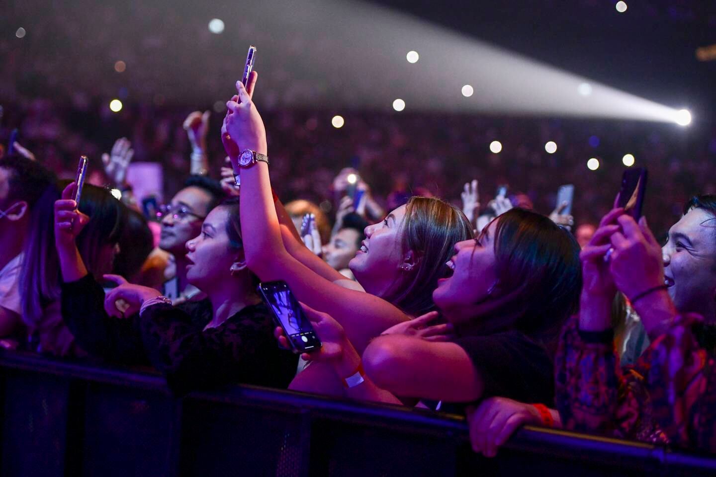 Fans excited to see Maroon 5 live at Etihad Arena, Yas Island. Khushnum Bhandari / The National