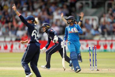 Cricket - Women's Cricket World Cup Final - England vs India - London, Britain - July 23, 2017   England's Sarah Taylor celebrates stumping India's Mithali Raj    Action Images via Reuters/John Sibley - RC1E571C1260