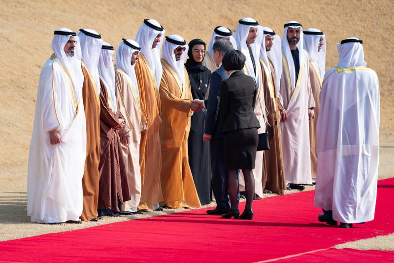 SEOUL, REPUBLIC OF KOREA (SOUTH KOREA) - February 27, 2019: HE Moon Jae-In, President of South Korea (3rd R), greets HE Hussain Ibrahim Al Hammadi, UAE Minister of Education (6th L), during a reception at the Blue House.

( Hamad Al Mansoori / Ministry of Presidential Affairs )
---