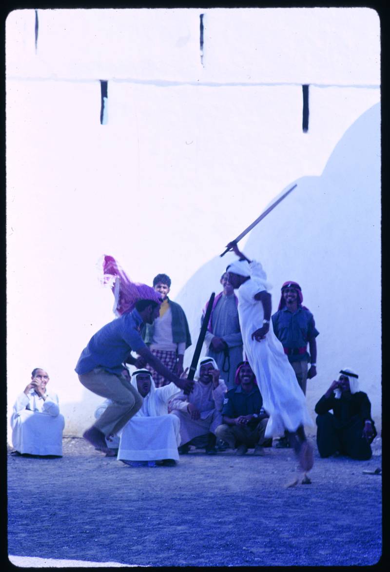 Al Ain sword dance. Abu Dhabi, April 1970.  Photo: Eve Arnold Papers. Yale Collection of American Literature, Beinecke Rare Book and Manuscript Library