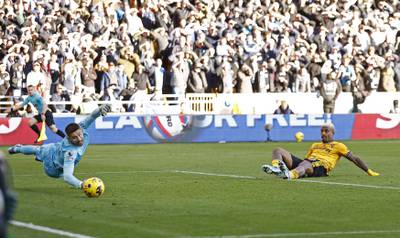 Wolverhampton Wanderers' Mario Lemina scores the second goal past Tottenham Hotspur's Guglielmo Vicario. Action Images