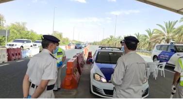 A police checkpoint on the Dubai-Abu Dhabi border. Courtesy: Abu Dhabi Police