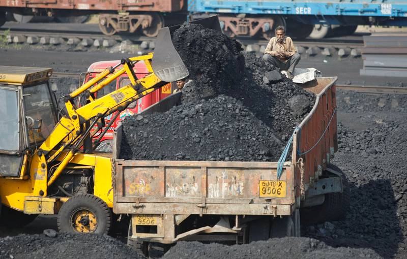 Coal shortage is a big factor that is accelerating India's energy transition to renewable power sources. REUTERS / Amit Dave / File Photo