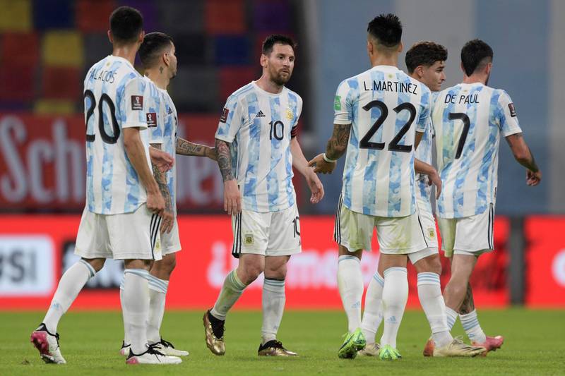Lionel Messi and hisArgentina teammates at the end of the 2022 World Cup qualifier against Chile in Santiago del Estero. EPA