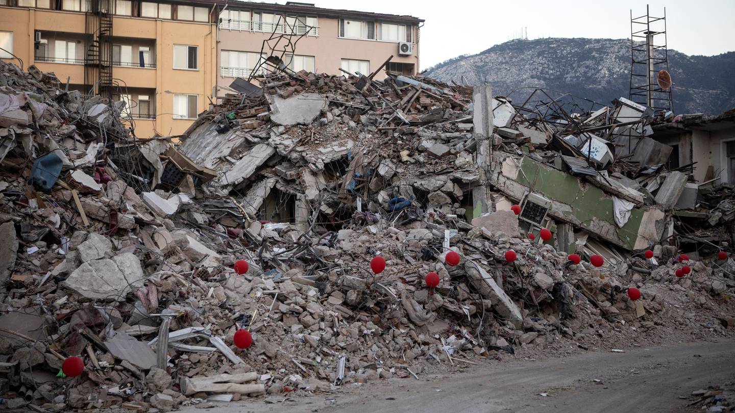 Türkiye ve Suriye’deki depremde ölü sayısı 50 bini geçti