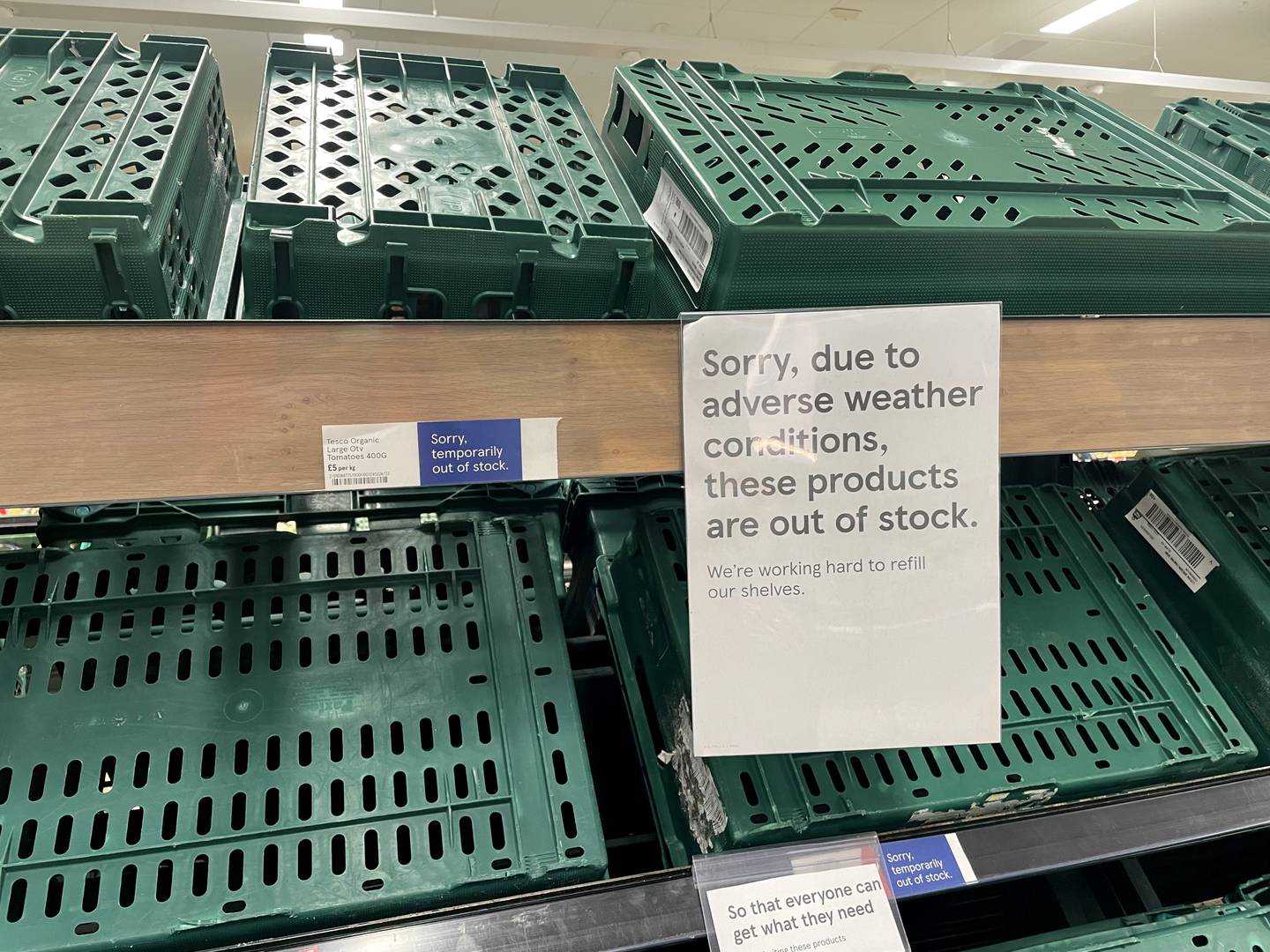 Supermärkte mussten den Verkauf von Tomaten und anderem Obst und Gemüse einschränken.  Getty