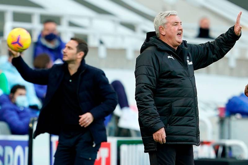 Chelsea's manager Frank Lampard and Newcastle boss Steve Bruce at St James' Park . AFP