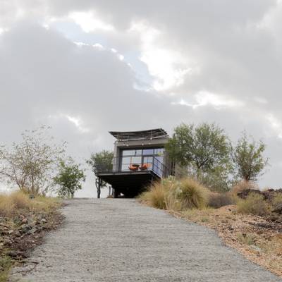 Damani Lodges offers a mountain lodge experience in the heart of Hatta