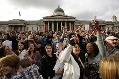 Crowds in Trafalgar Square during the T Mobile flash mob singing event.
