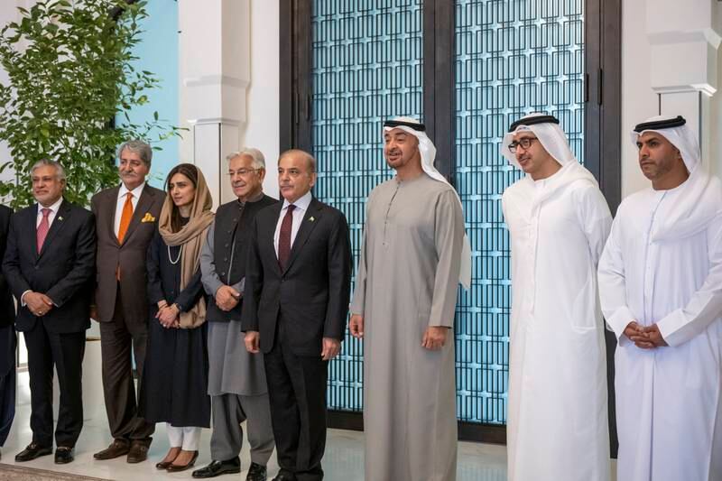 Sheikh Mohamed and Mr Sharif with Sheikh Abdullah, Abdullah Al Nuaimi, Minister of Justice and members of the Pakistani delegation