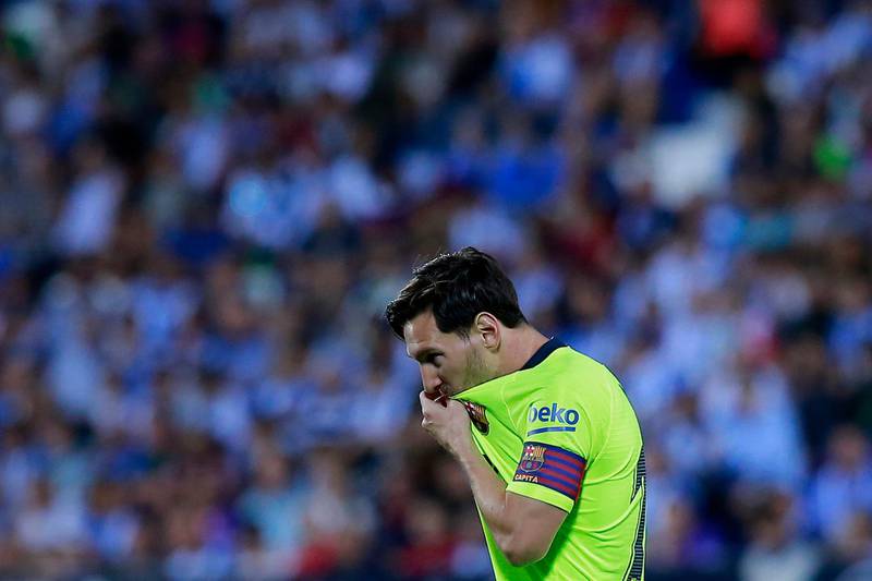 LEGANES, SPAIN - SEPTEMBER 26: Lionel Messi of FC Barcelona reacts as he fail to score during the La Liga match between CD Leganes and FC Barcelona at Estadio Municipal de Butarque on September 26, 2018 in Leganes, Spain. (Photo by Gonzalo Arroyo Moreno/Getty Images)