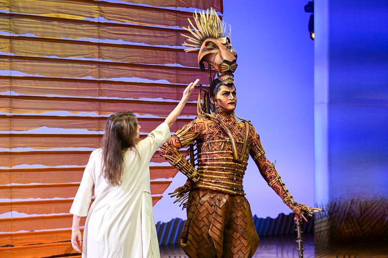 Director Julie Taymor with a performer portraying Scar at a workshop for The Lion King musical, at Etihad Arena on Yas Island, Abu Dhabi. Photo: Khushnum Bhandari / The National
