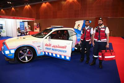 Dubai Ambulance's new vehicles (Courtesy: Aletihad) *** Local Caption ***  1545327.JPG