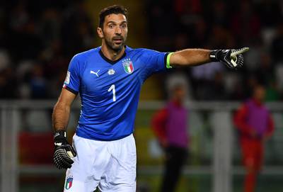 TURIN, ITALY - OCTOBER 06:  Gianluigi Buffon of Italy gestures during the FIFA 2018 World Cup Qualifier between Italy and FYR Macedonia at Stadio Olimpico on October 6, 2017 in Turin, Italy.  (Photo by Valerio Pennicino/Getty Images)