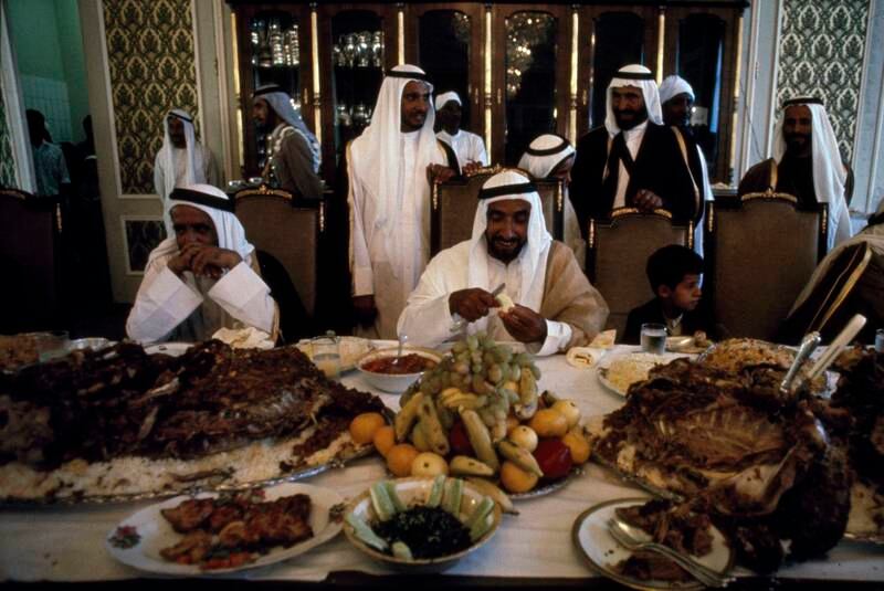 Sheikh Zayed at a banquet in the Royal Palace, Abu Dhabi, in 1971. Bruno Barbey / Magnum Photos / arabianEye.com