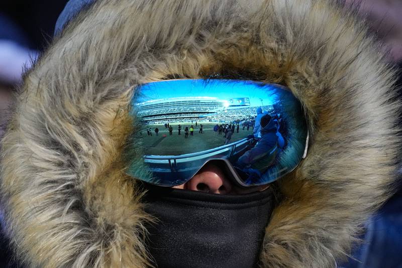 The NFL game between the Buffalo Bills and the Chicago Bears in Chicago has been frosty. AP