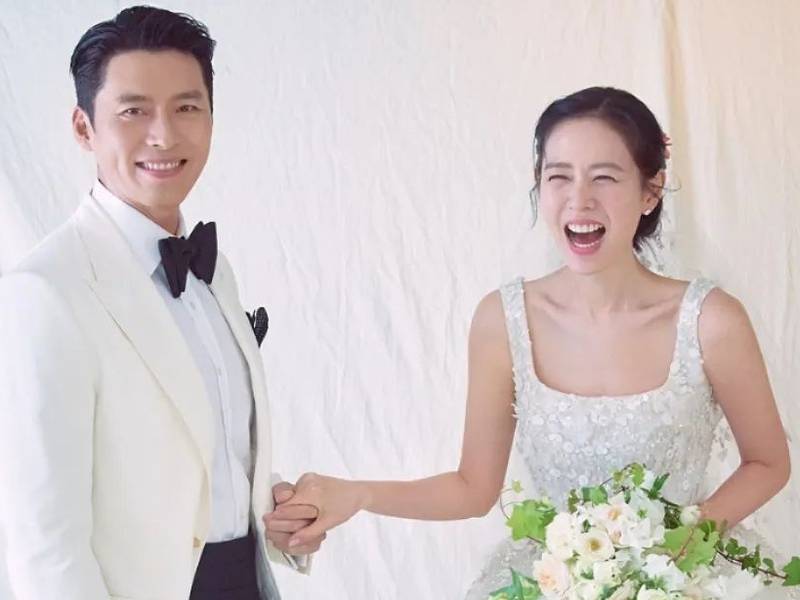 'Crash Landing on You' stars Hyun Bin and Son Ye-jin are now married. The bride wore an Elie Saab-designed dress. Photo: MSteam Entertainment / Instagram