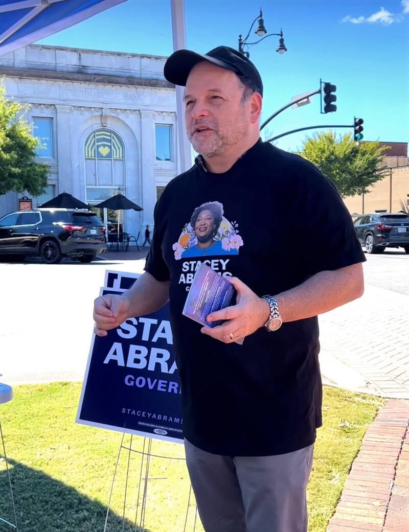 Seinfeld star Jason Alexander appears for Ms Abrams in Marietta, Georgia. Photo: Cobb County Democrats